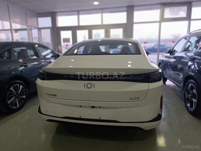 Changan Qiyuan A05 2024, 0 km - 1.5 л - Bakı