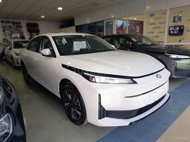 Changan Qiyuan A05 2024, 0 km - 1.5 л - Bakı