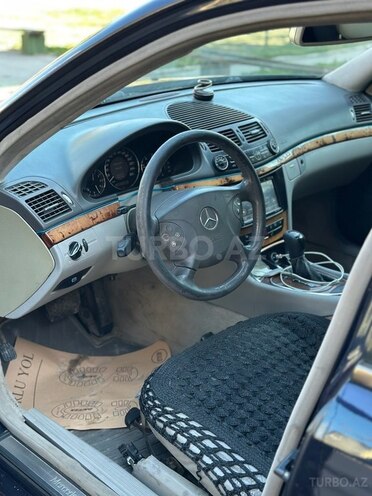 Mercedes E 220 d 2002, 321,000 km - 2.2 l - Bakı
