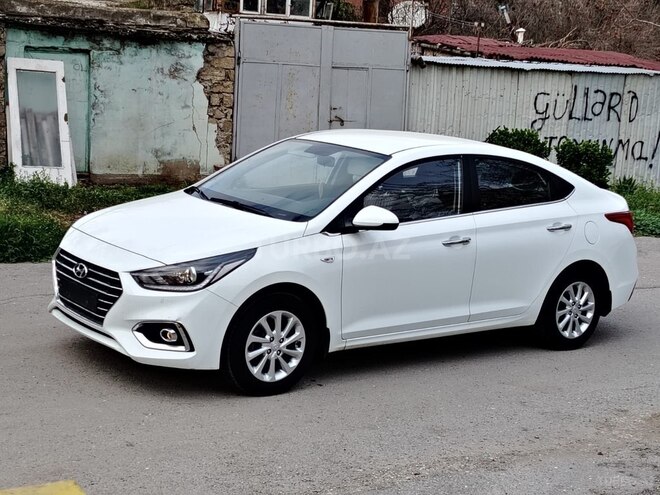 Hyundai Accent 2018, 201,102 km - 1.6 l - Bakı