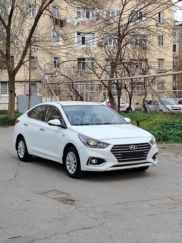 Hyundai Accent 2018, 201,102 km - 1.6 l - Bakı
