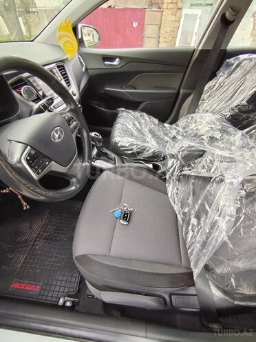 Hyundai Accent 2018, 201,102 km - 1.6 l - Bakı