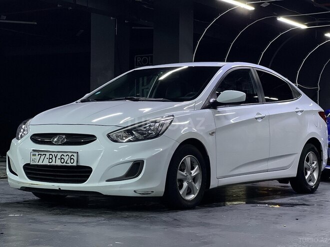 Hyundai Accent 2015, 163,000 km - 1.6 л - Bakı