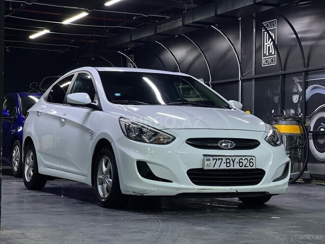 Hyundai Accent 2015, 163,000 km - 1.6 л - Bakı