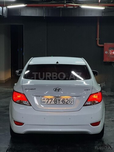Hyundai Accent 2015, 163,000 km - 1.6 л - Bakı