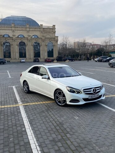 Mercedes E 200 d 2013, 267,000 km - 2.0 l - Bakı