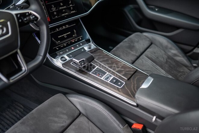Audi A6 2021, 43,000 km - 2.0 l - Bakı