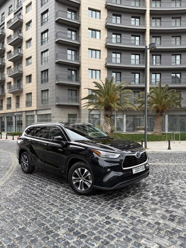 Toyota Highlander 2021, 87,000 km - 2.5 l - Bakı