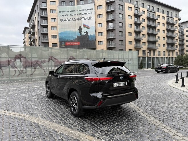 Toyota Highlander 2021, 87,000 km - 2.5 l - Bakı