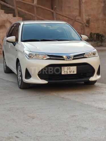 Toyota Corolla Fielder 2019, 110,000 km - 1.5 л - Bakı
