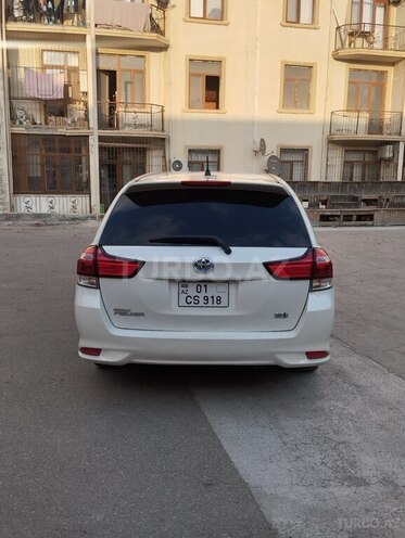 Toyota Corolla Fielder 2019, 110,000 km - 1.5 л - Bakı