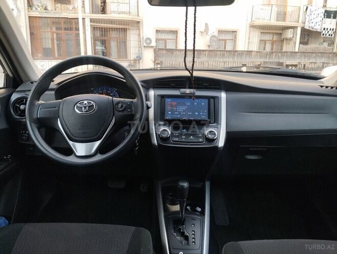 Toyota Corolla Fielder 2019, 110,000 km - 1.5 л - Bakı