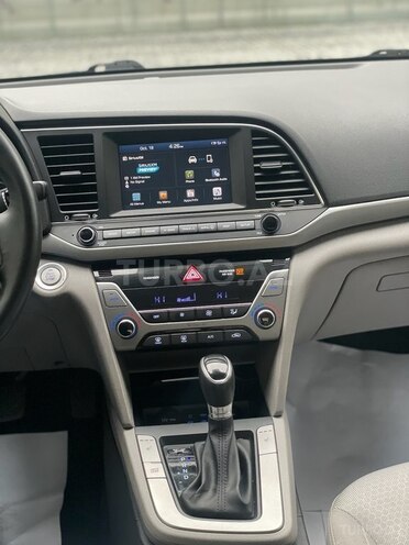 Hyundai Elantra 2016, 137,000 km - 2.0 л - Bakı