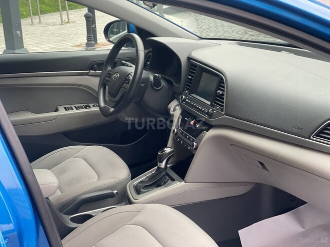 Hyundai Elantra 2016, 137,000 km - 2.0 л - Bakı