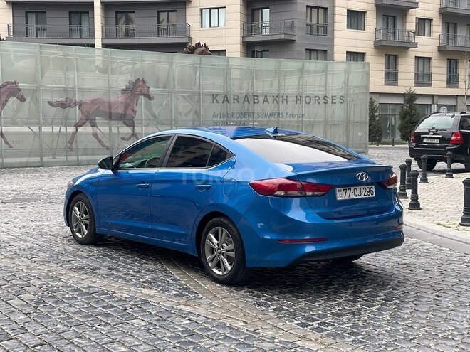Hyundai Elantra 2016, 137,000 km - 2.0 л - Bakı