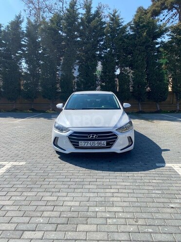 Hyundai Elantra 2018, 200,000 km - 2.0 l - Bakı