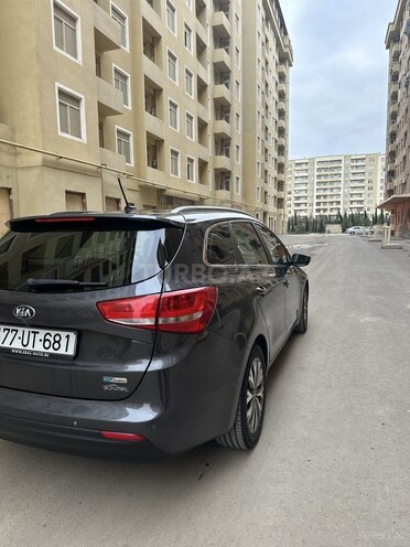 Kia Ceed 2015, 207,000 km - 1.6 l - Bakı