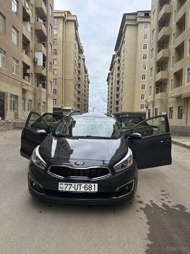 Kia Ceed 2015, 207,000 km - 1.6 l - Bakı