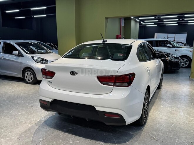 Kia Rio 2018, 58,000 km - 1.6 l - Bakı