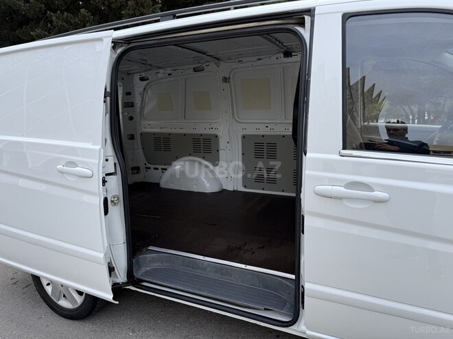 Mercedes Vito 111 2009, 174,200 km - 2.2 l - Bakı