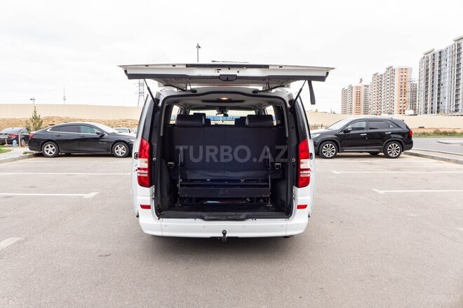 Mercedes Viano 2010, 340,000 km - 3.0 l - Bakı