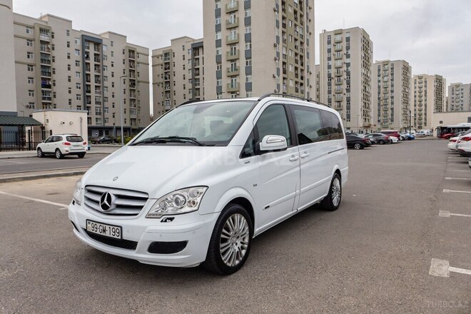 Mercedes Viano 2010, 340,000 km - 3.0 l - Bakı