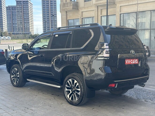 Toyota Land Cruiser Prado-7