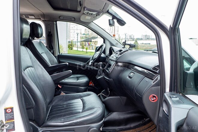 Mercedes Viano 2010, 340,000 km - 3.0 l - Bakı