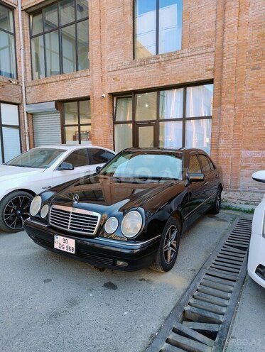Mercedes E 320 1998, 860,000 km - 3.2 л - Gəncə