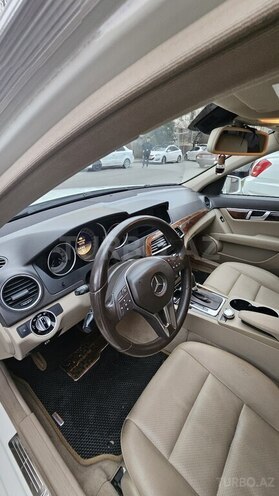 Mercedes C 250-7