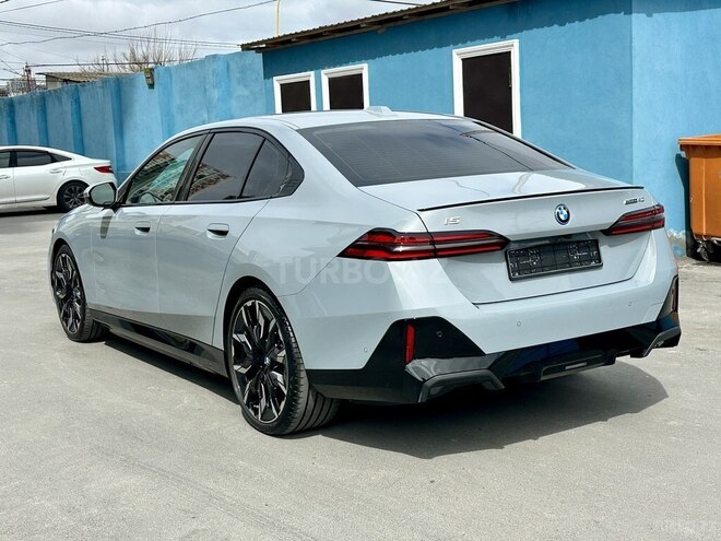 BMW i5 2024, 1,500 km - 0.1 l - Bakı