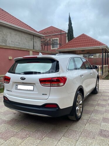 Kia Sorento-5