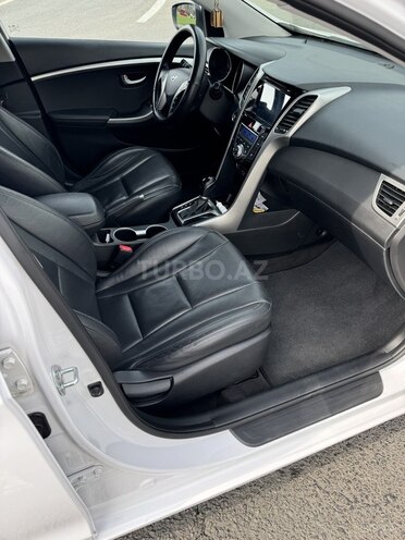Hyundai i30 2015, 220,000 km - 1.6 л - Bakı