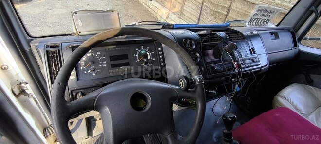 Mercedes Atego 815 2001, 250,000 km - 4.0 l - Biləsuvar