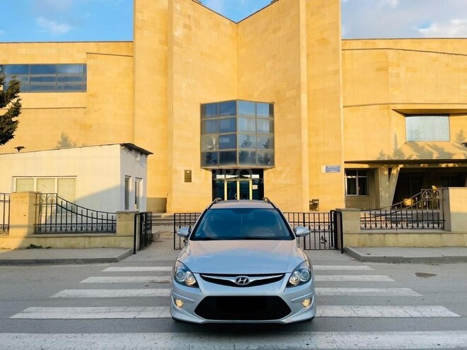 Hyundai i30 2011, 225,000 km - 1.6 l - Bakı