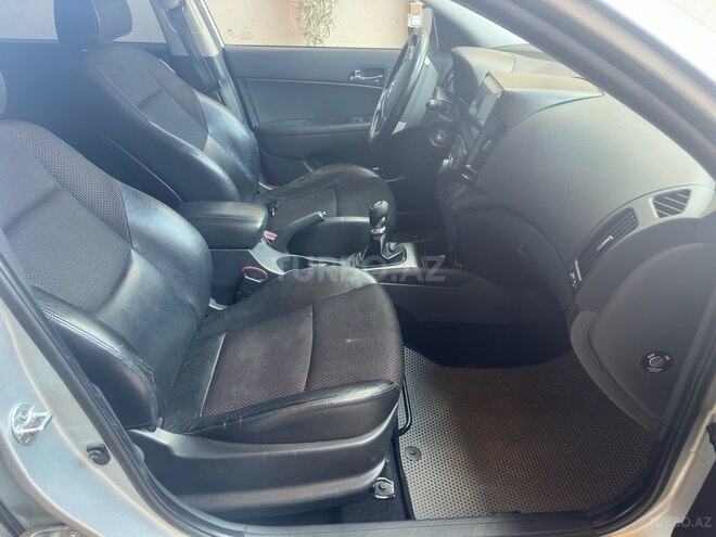 Hyundai i30 2011, 225,000 km - 1.6 l - Bakı