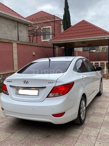 Hyundai Accent 2015, 117,000 km - 1.4 l - Bakı