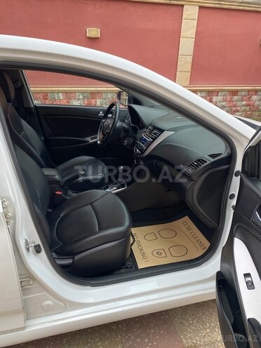 Hyundai Accent 2015, 117,000 km - 1.4 l - Bakı