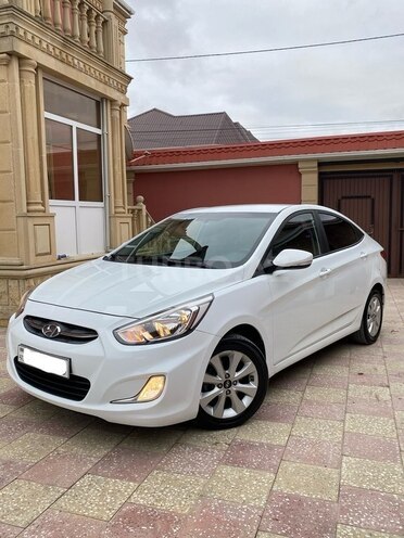 Hyundai Accent 2015, 117,000 km - 1.4 l - Bakı