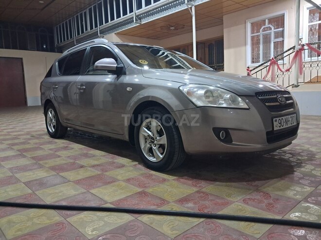 Kia Ceed 2007, 318,000 km - 1.6 l - Şəmkir
