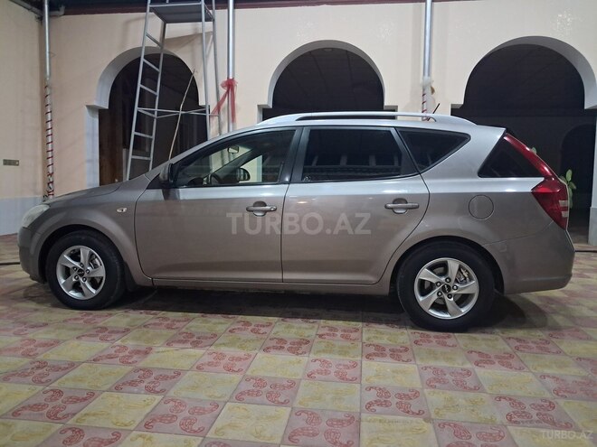 Kia Ceed 2007, 318,000 km - 1.6 l - Şəmkir