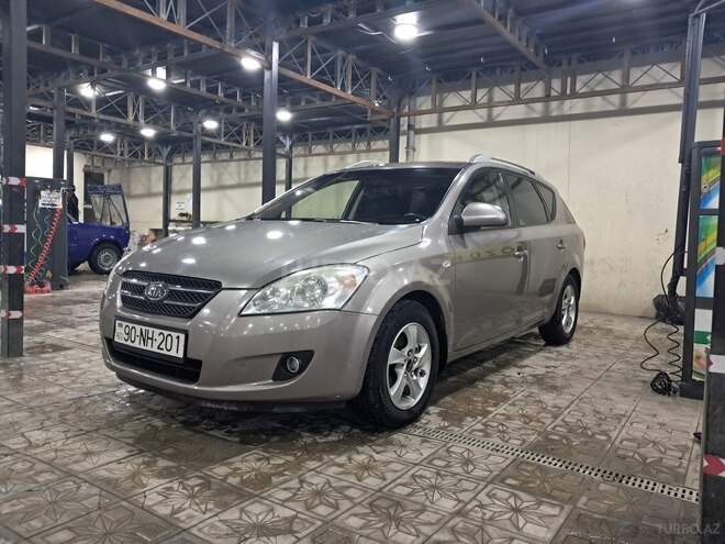Kia Ceed 2007, 318,000 km - 1.6 l - Şəmkir