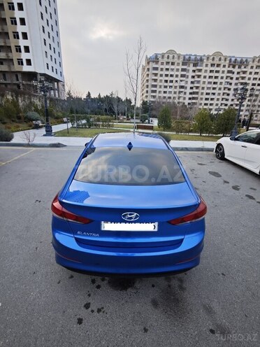 Hyundai Elantra 2017, 135,000 km - 2.0 l - Bakı