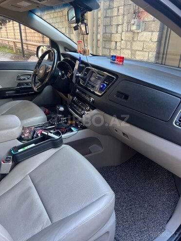 Kia Carnival 2018, 200,000 km - 2.2 l - Bakı