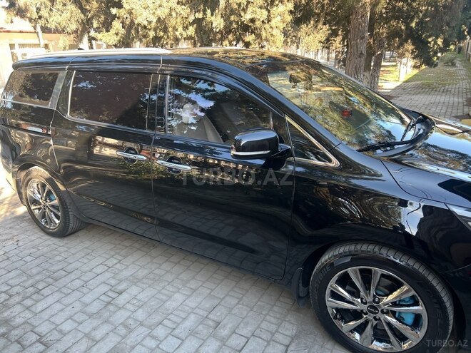 Kia Carnival 2018, 200,000 km - 2.2 l - Bakı
