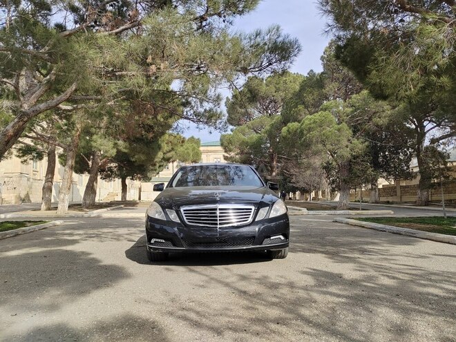 Mercedes E 220 d 2009, 378,000 km - 2.2 l - Bakı