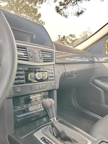 Mercedes E 220 d 2009, 378,000 km - 2.2 l - Bakı