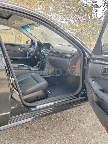 Mercedes E 220 d 2009, 378,000 km - 2.2 l - Bakı