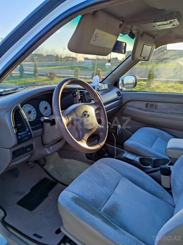 Nissan Pathfinder 2001, 231,000 km - 3.3 l - Bakı