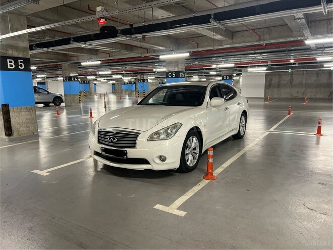 Infiniti M37 2010, 290,000 km - 3.7 l - Bakı
